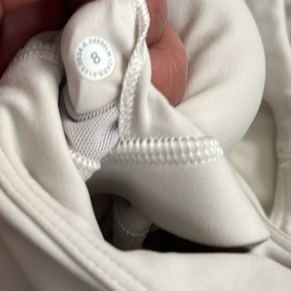 lulu🍋 High Neck Align Tank Light Ivory size 8 - Picture 7 of 7